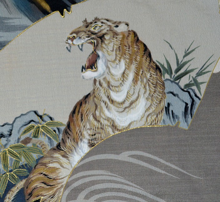 japanese painting on kimono back, details