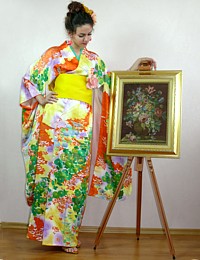 Japanese silk embroidered kimono, 1950's. The Black Samurai Online Store