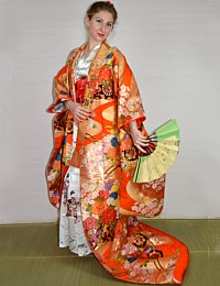Japanese woman's  wedding silk embroidered kimono gown, 1970's