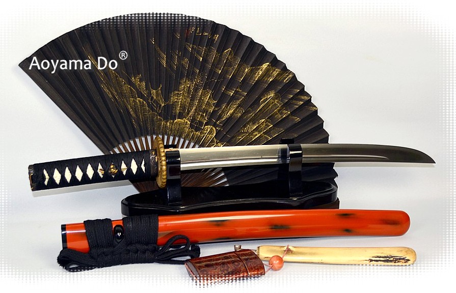 самурайское искусство коллекция антикварные японские мечи и кинжалы